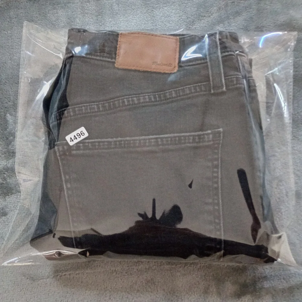 Madewell The Momjean Raney Wash‎ Knee Rip Edition Womens 27 x 24 Black High Rise